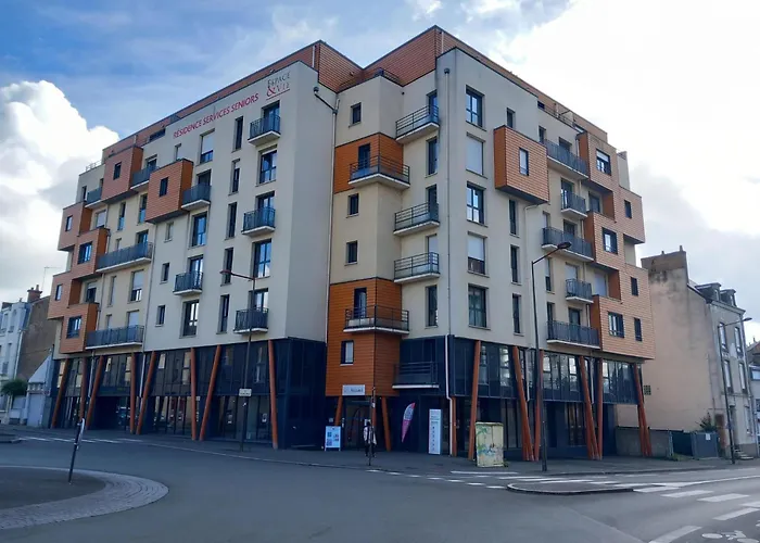 Services Seniors Espace Et Vie